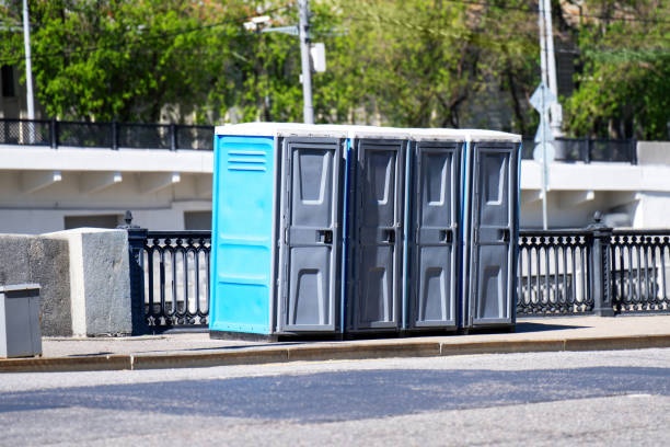 Best Portable restroom trailer rental  in South River, NM
